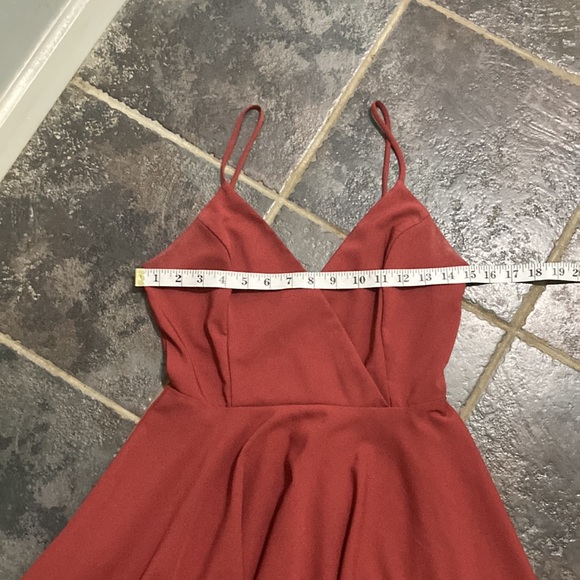 Gorgeous Brick Red Spaghetti StrappedDress. Size Small - Picture 8 of 9